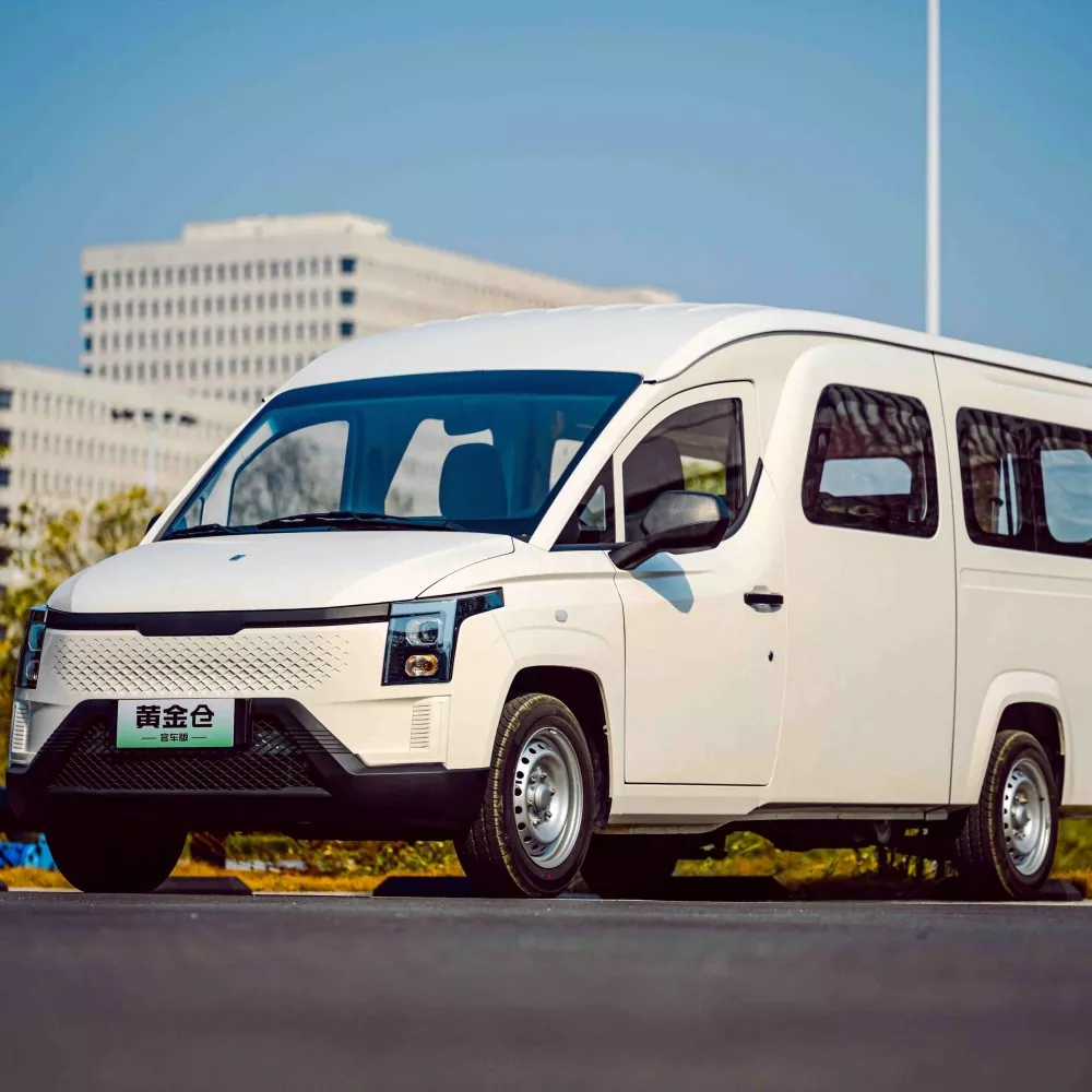 Zašto je logistički teretni kombi pametan izbor za moderne transportne potrebe?